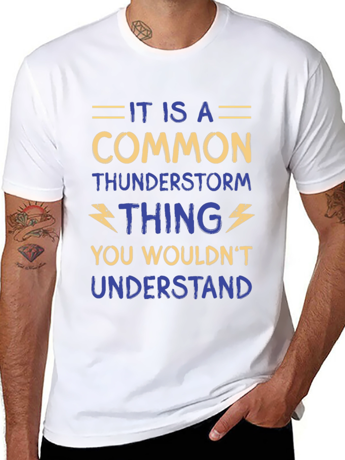 Camiseta Negra con Diseño Humorístico de Tormenta