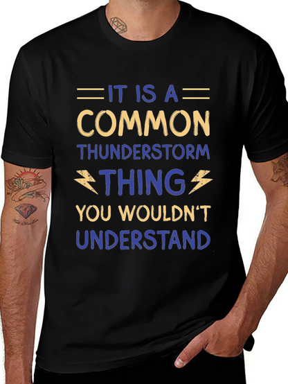 Camiseta Negra con Diseño Humorístico de Tormenta