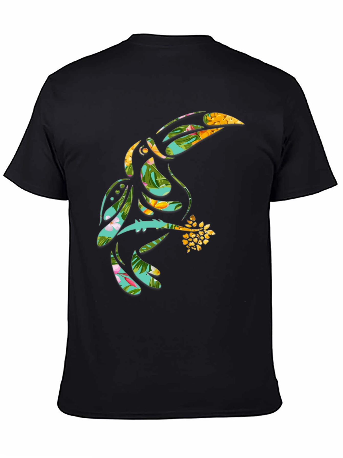 Camiseta Negra con Diseño de Tucán Tropical