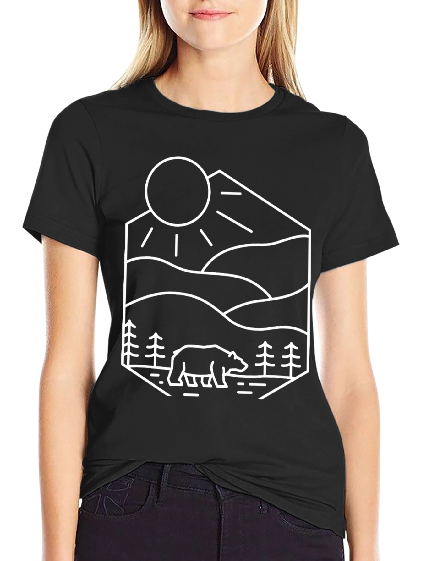 Camiseta Negra Diseño Oso Montaña